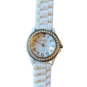 GENEVA • White Quartz Watch